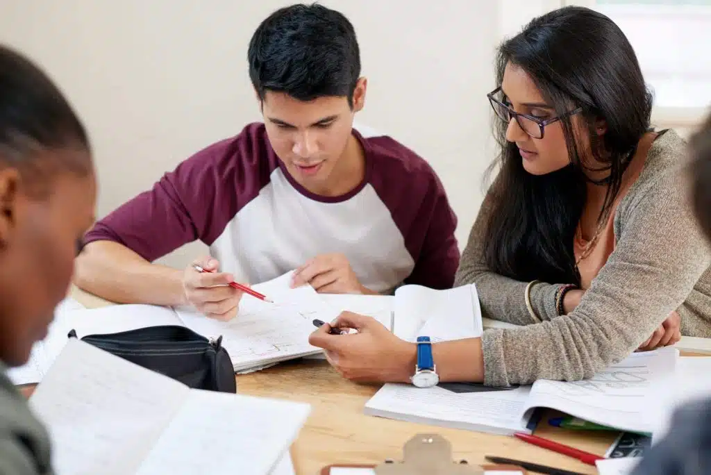 PCE-Vorbereitung – Studienvorbereitungsprogramme für ein Studium in Spanien 8